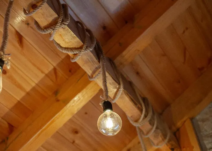 Nikol מלון Voskopojë