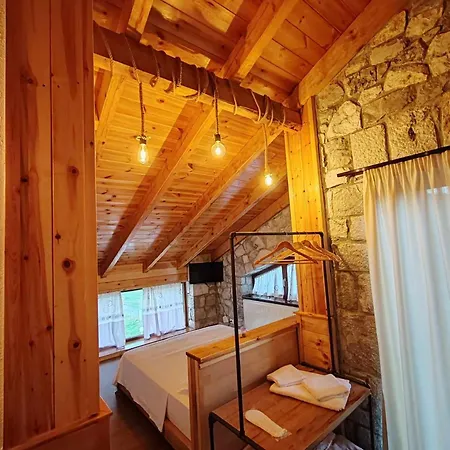 Nikol Hotel