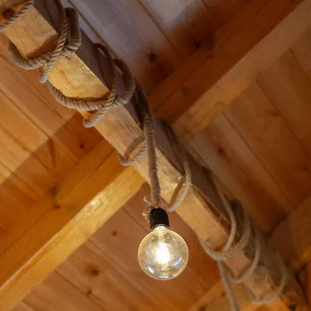 Nikol Hotel Voskopojë