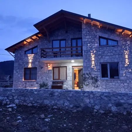 Nikol Hotel *