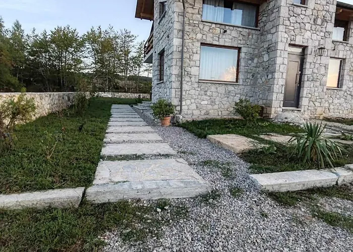 Hotel Nikol Voskopojë